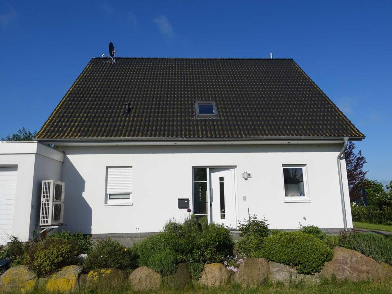 Ferienwohnung Regenbogenhaus Hasselberg  Exterior photo
